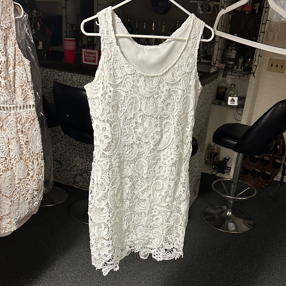 Elegant White Lace Dress